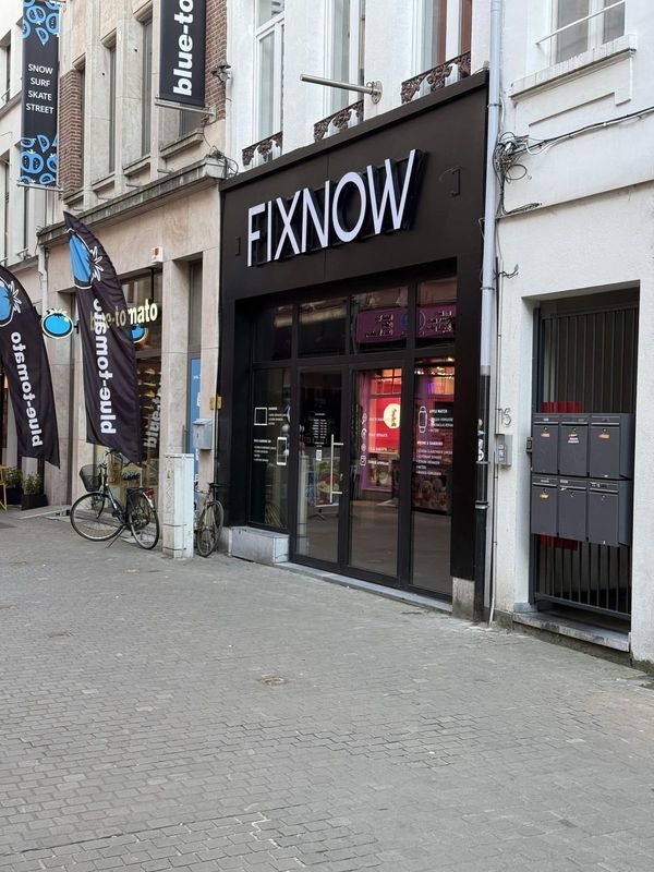 FIXNOW Antwerpen — gevel