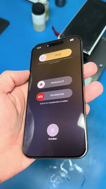 iPhone 16 Pro Max — glas vervangen